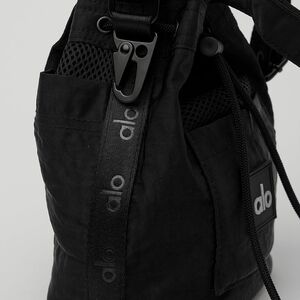 ALO Yoga Crossbody